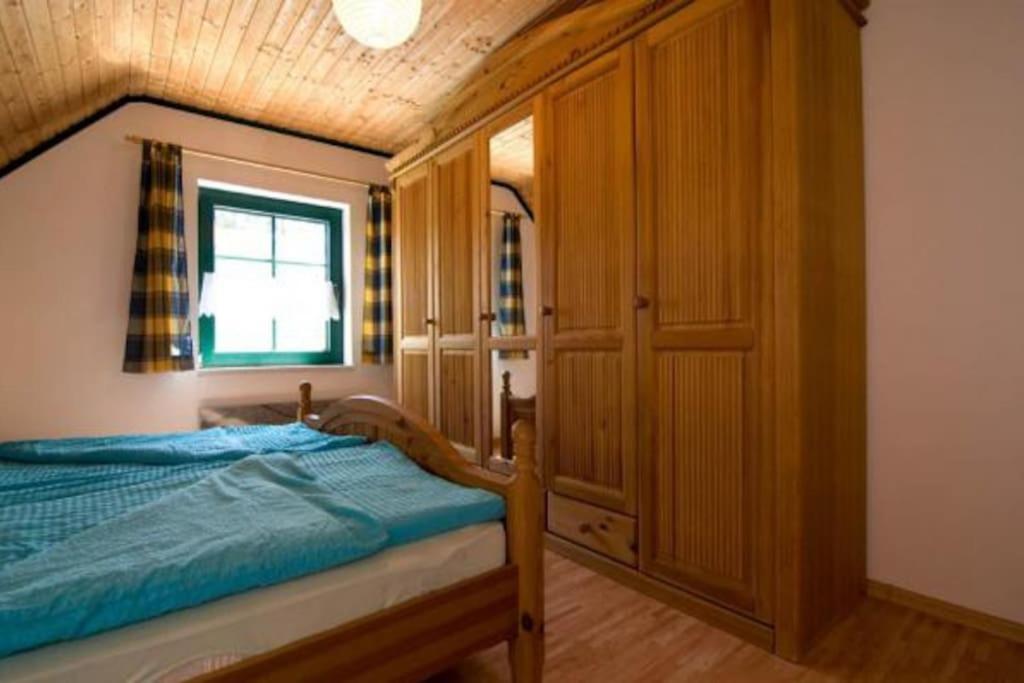 Trollhus - Grosses Familienfreundliches Ferienhaus Born Bagian luar foto